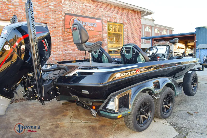 Slide: The Image of Ranger Z 521R C 2026 - 7