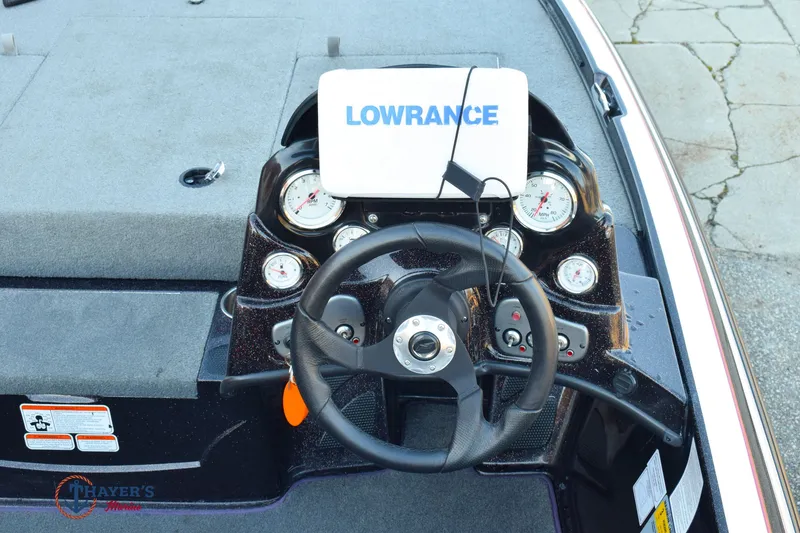 Slide: The Image of Nitro Z-6 2011 - 15