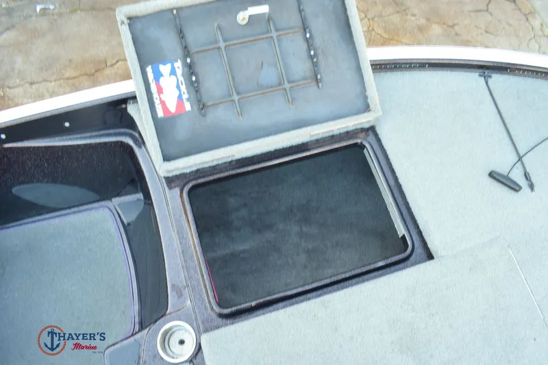 Slide: The Image of Nitro Z-6 2011 - 22