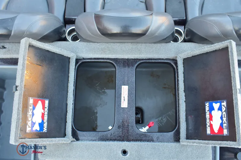 Slide: The Image of Nitro Z-6 2011 - 28