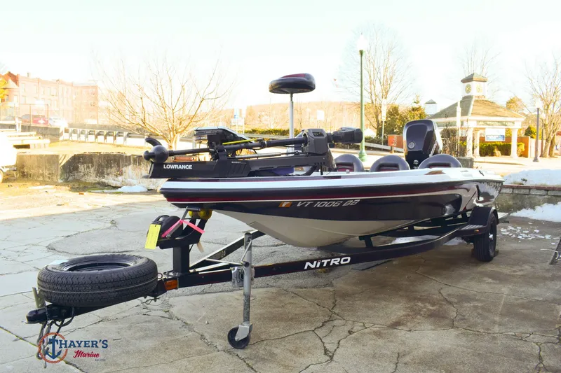 Slide: The Image of Nitro Z-6 2011 - 32