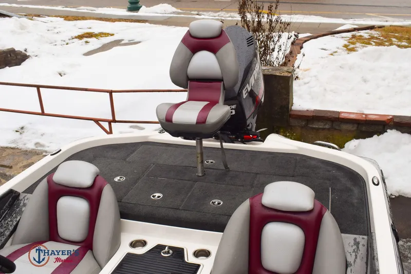 Slide: The Image of Ranger Z118C 2015 - 20