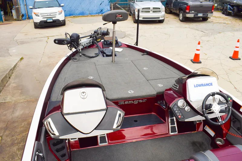 Slide: The Image of Ranger Z519C 2016 - 10