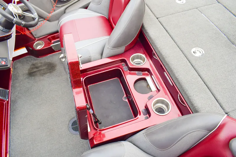 Slide: The Image of Ranger Z519C 2016 - 29