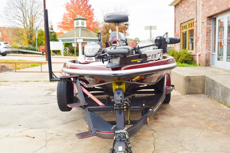 Slide: The Image of Ranger Z519C 2016 - 38