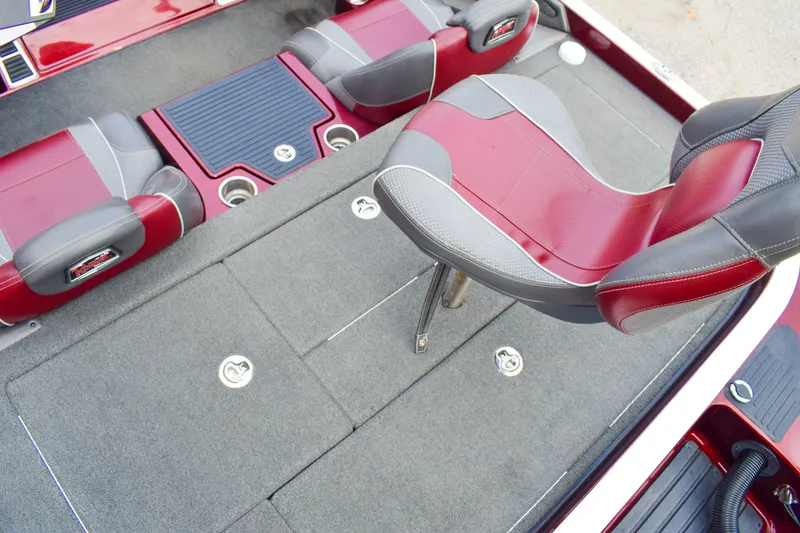 Slide: The Image of Ranger Z519C 2016 - 8