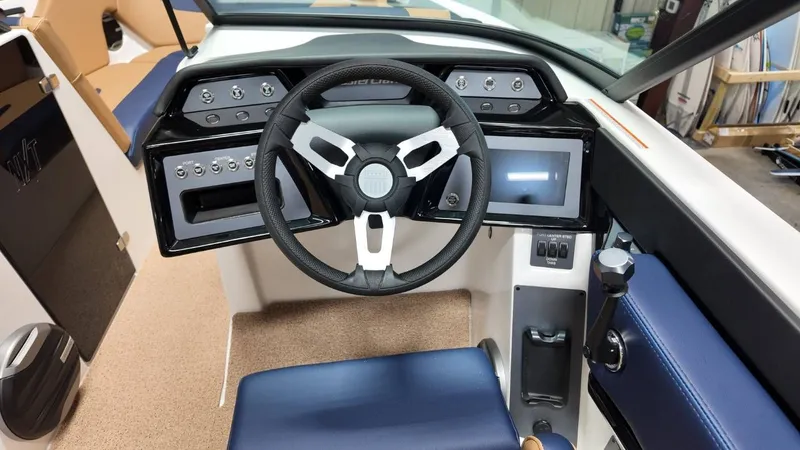 Slide: The Image of MasterCraft NXT24 2026 - 21