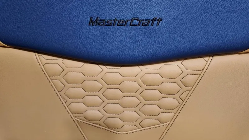 Slide: The Image of MasterCraft NXT24 2026 - 34