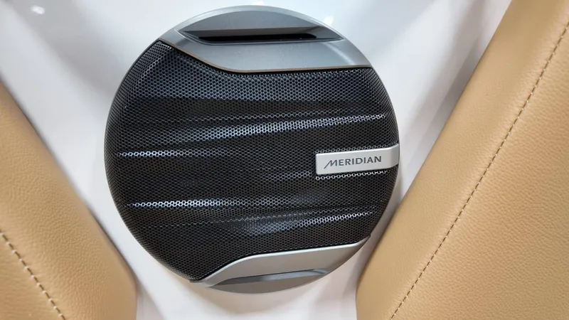 Slide: The Image of MasterCraft NXT24 2026 - 42