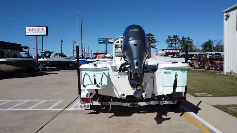 Slide: The Image of NauticStar 215 XTS Shallow Bay 2023 - 9