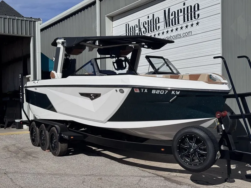 Slide: The Image of Nautique Super Air Nautique S25 2023 - 2