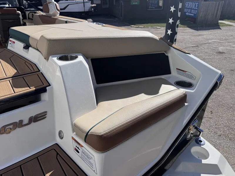 Slide: The Image of Nautique Super Air Nautique S25 2023 - 6