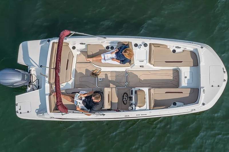 Slide: The Image of Hurricane SunDeck Sport 205 OB 2022 - 21