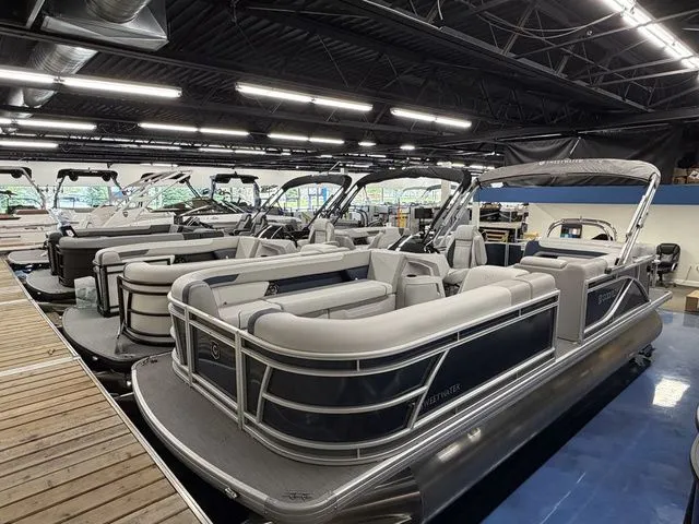 The Image of Godfrey SW 2286 Cruise SE 2026 - 1