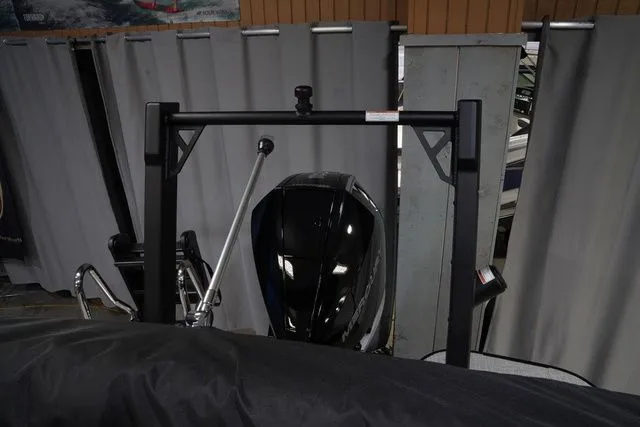 Slide: The Image of Alera M23Q 2026 - 18