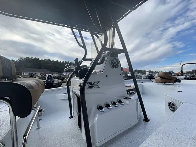 Slide: The Image of Xpress H22B 2026 - 16