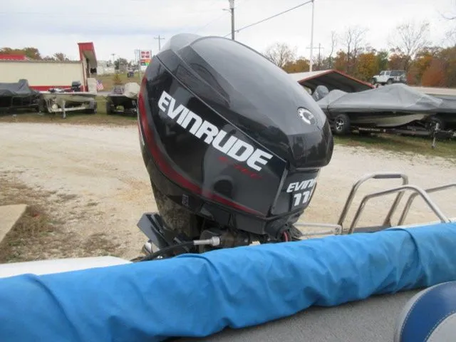 Slide: The Image of Tracker NX750 / 2016 EVINRUDE 115 HP OUTBOARD AND TRAILER 2005 - 8