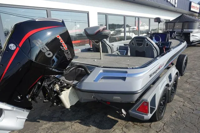 Slide: The Image of Ranger Z520R - Low Hours 2022 - 18