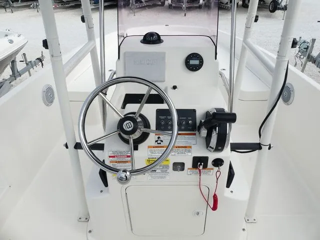 Slide: The Image of Bayliner Element E21 2021 - 6