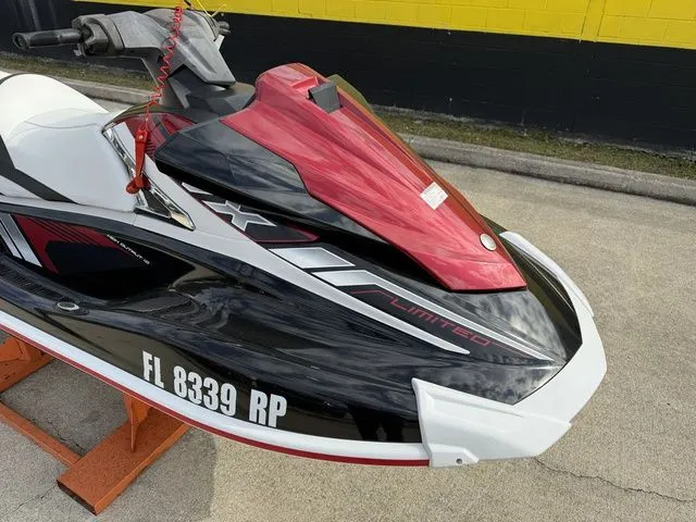 Slide: The Image of Yamaha VX 2018 - 10