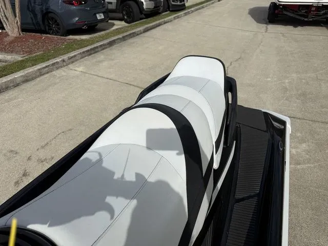 Slide: The Image of Yamaha VX 2018 - 12