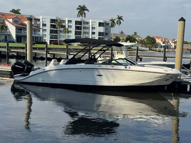 Slide: The Image of Sea Ray SDX 290 Outboard 2023 - 13