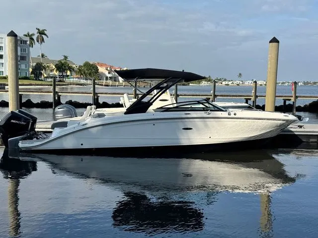 Slide: The Image of Sea Ray SDX 290 Outboard 2023 - 6