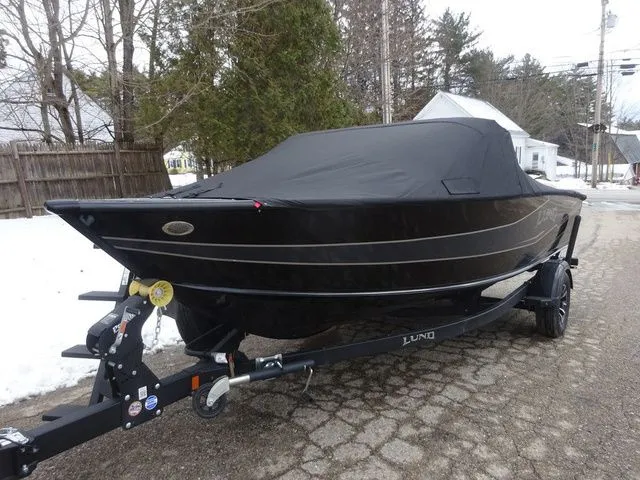 Slide: The Image of Lund 1875 Crossover XS 2026 - 3