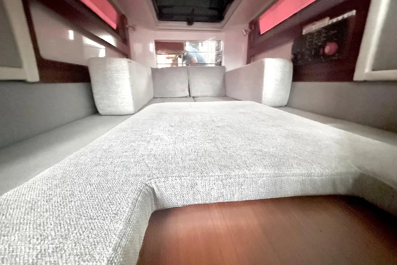 Slide: The Image of Axopar 28 Cabin 2019 - 28