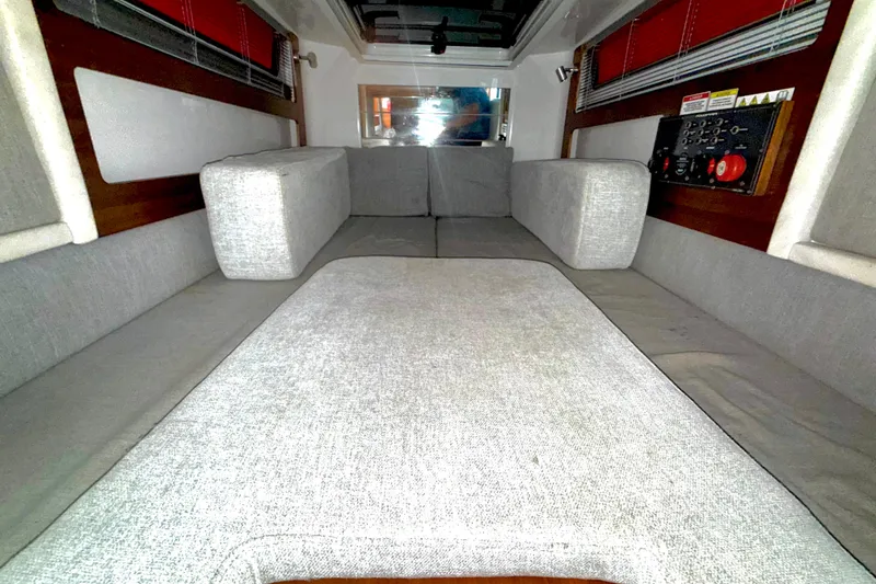 Slide: The Image of Axopar 28 Cabin 2019 - 29