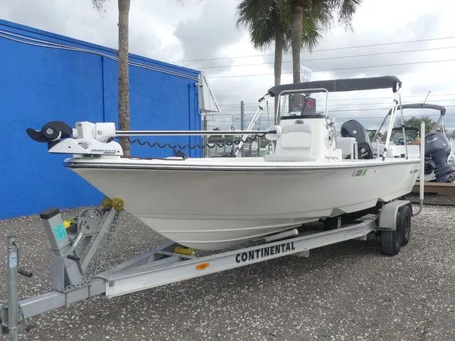 The Image of Sea Born FX24 Bay 2016 - 1