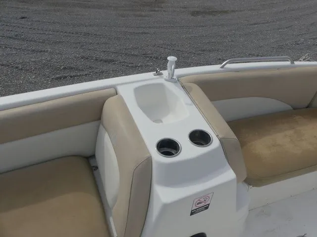 Slide: The Image of NauticStar 193 SC 2018 - 14