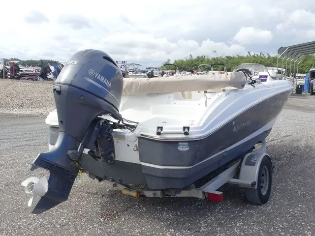 Slide: The Image of NauticStar 193 SC 2018 - 4