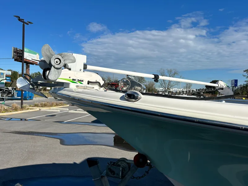 Slide: The Image of Key West 244 Center Console 2016 - 8