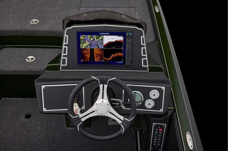 Slide: The Image of 2026 Ranger Z521 boat interior with dual seats and steering console. - 35