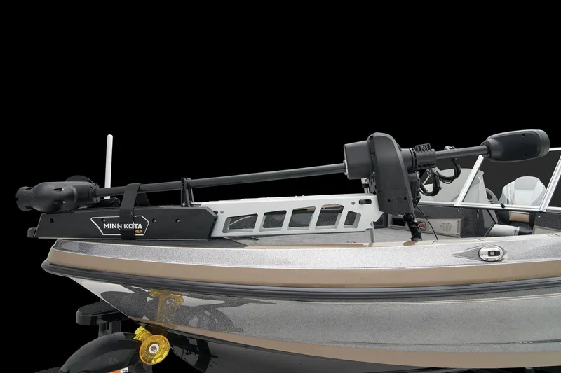 Slide: The Image of Ranger 622FS Pro 2026 - 11