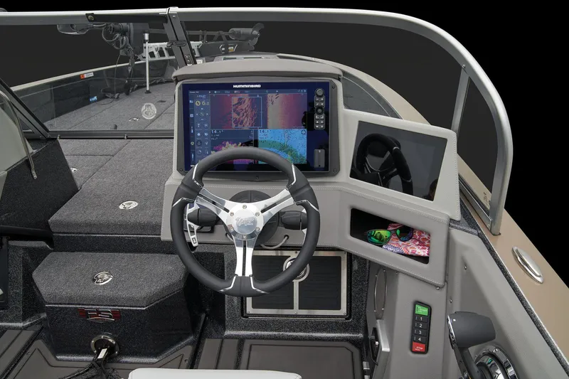 Slide: The Image of Ranger 622FS Pro 2026 - 30