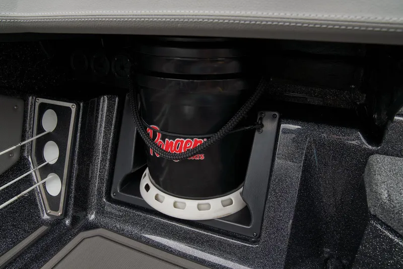 Slide: The Image of Ranger 622FS Pro 2026 - 50