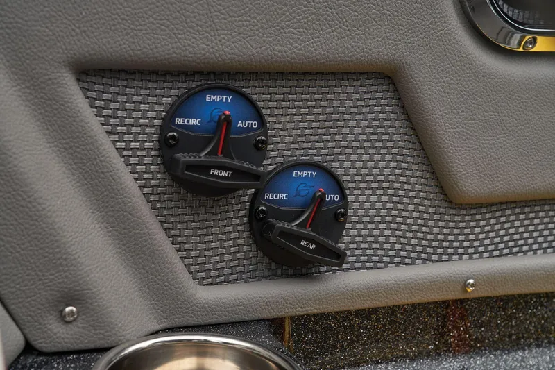 Slide: The Image of Ranger 622FS Pro 2026 - 66