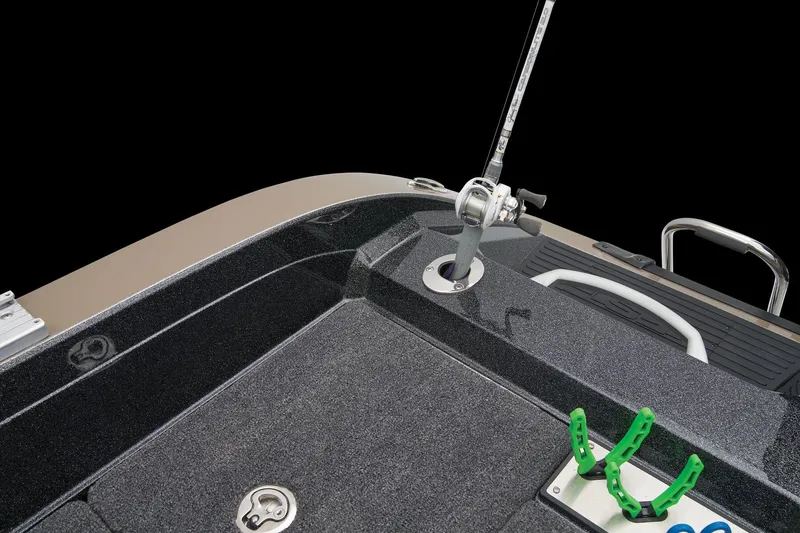 Slide: The Image of Ranger 622FS Pro 2026 - 69