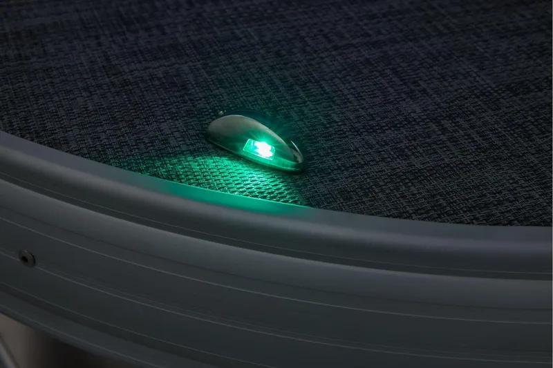 Slide: The Image of Sun Tracker Party Barge 22 RF XP3 2026 - 94