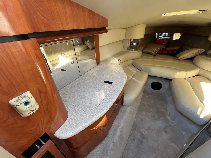 Slide: The Image of Interior of a 2007 Fountain 35 Lightning yacht with luxurious furnishings. - 18
