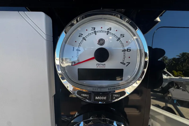 Slide: The Image of Tachometer of 2026 Sea Pro 245FLX Sandbar boat, displaying RPM gauge. - 29