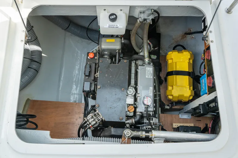 Slide: The Image of Lagoon 42 Owner Version 2017 - 77