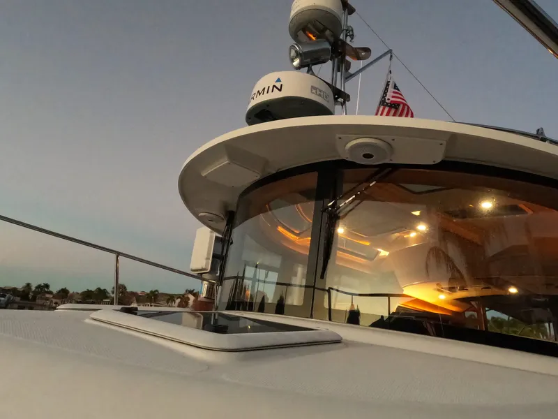 Slide: The Image of Ranger Tug R-29 S 2015 - 15