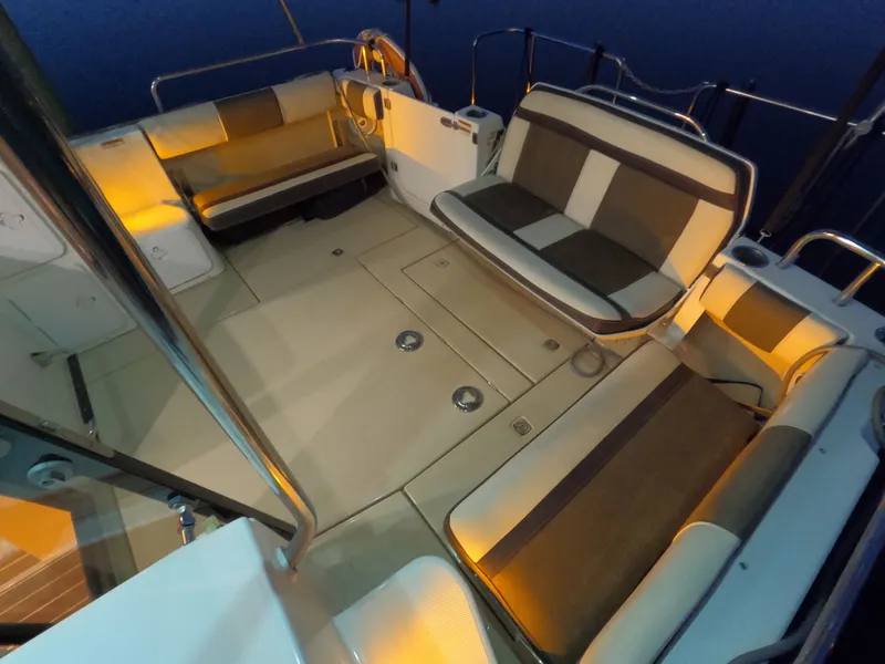 Slide: The Image of Ranger Tug R-29 S 2015 - 24