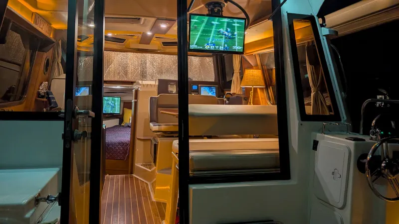 Slide: The Image of Ranger Tug R-29 S 2015 - 29