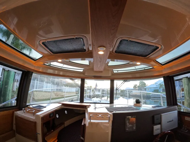 Slide: The Image of Ranger Tug R-29 S 2015 - 32