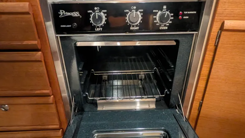 Slide: The Image of Ranger Tug R-29 S 2015 - 37