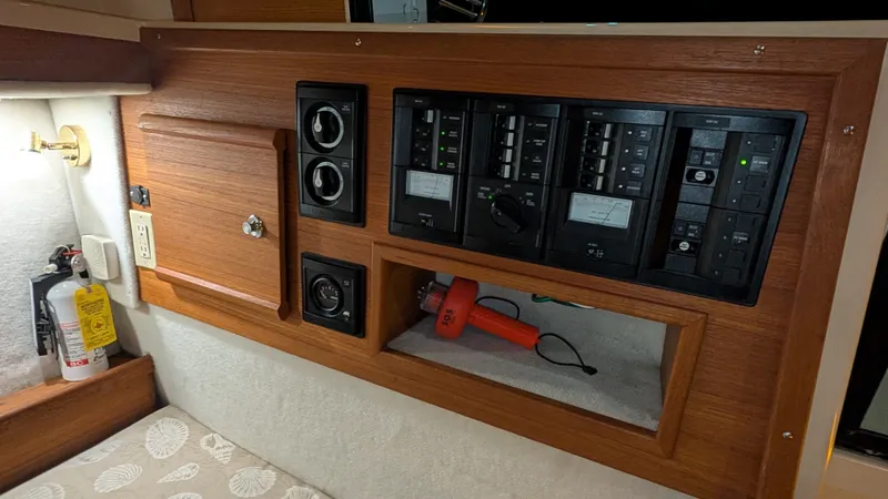 Slide: The Image of Ranger Tug R-29 S 2015 - 45